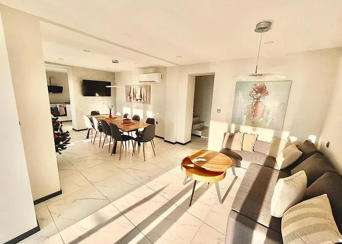 Aquamarine House Balchik