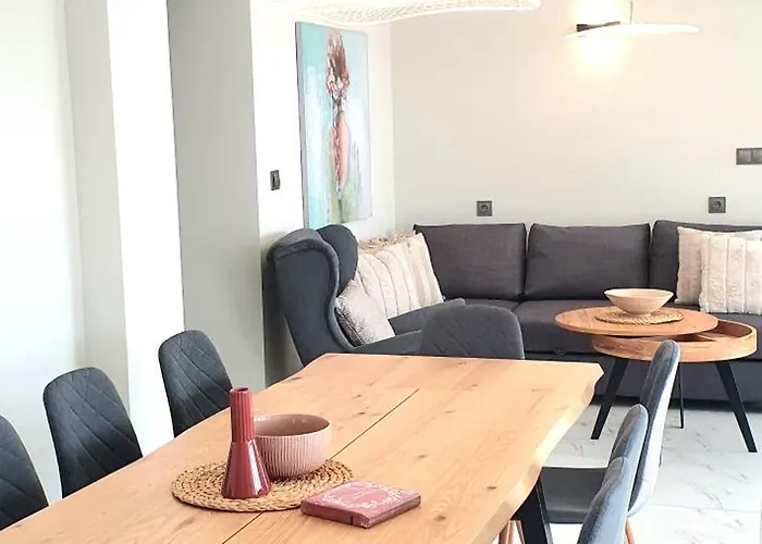 Aquamarine House Villa