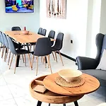 Villa Aquamarine House *