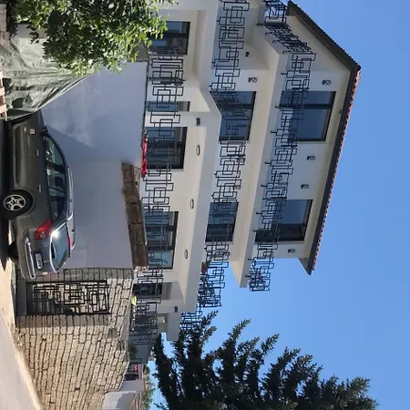 Aquamarine House