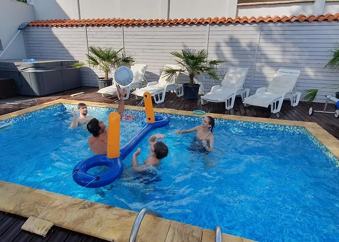 Aquamarine House Villa