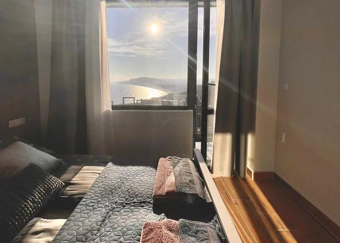 Aquamarine House Villa *